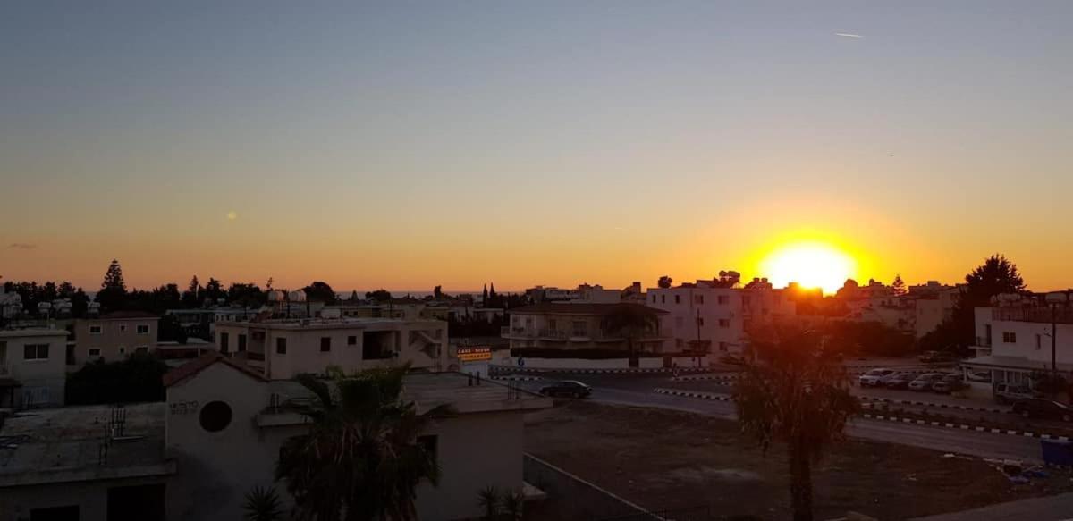 Petras Cozy Nest, 1-Bedroom Apt., Paphos-Universal מראה חיצוני תמונה